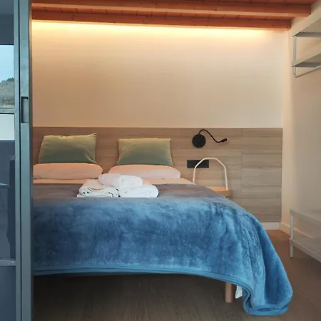 Pillotegi Parking Gratuito アパート *