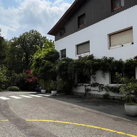 Pillotegi Parking Gratuito